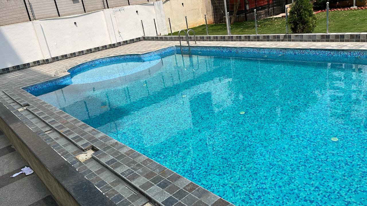 Family Pool